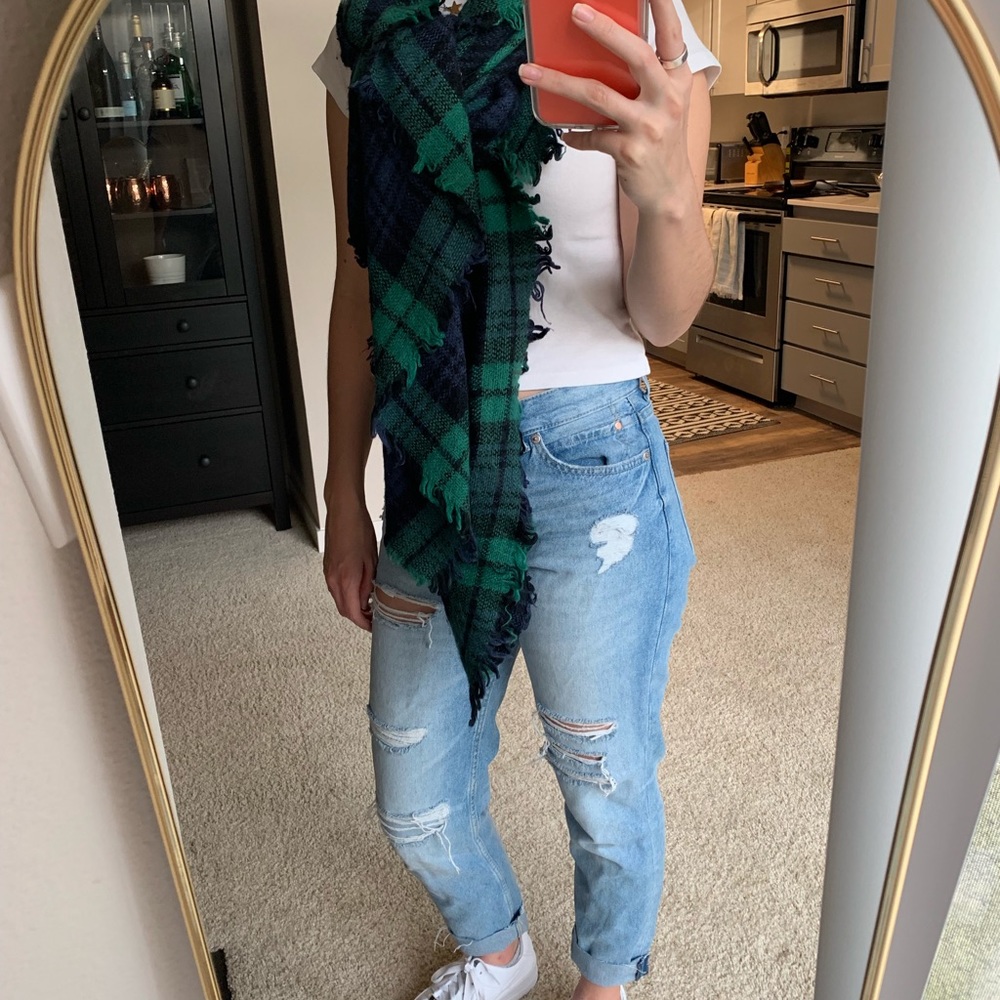 Plaid scarf